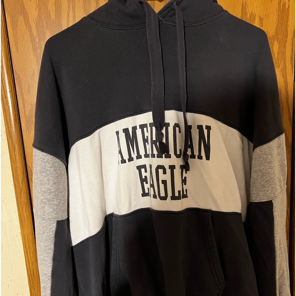 navy and white AE sweatshirt